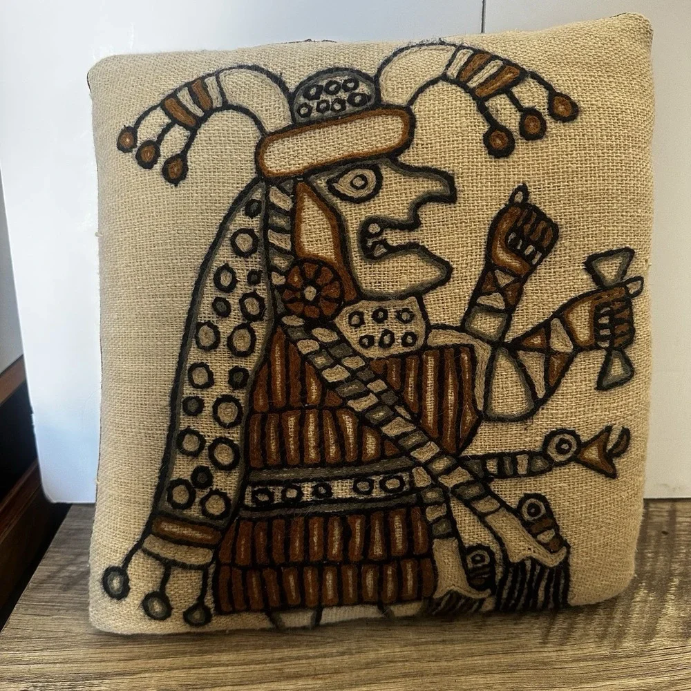Vintage Handmade Aztec Tribal Peruvian Crewel Embroidered Throw Pillow Cover